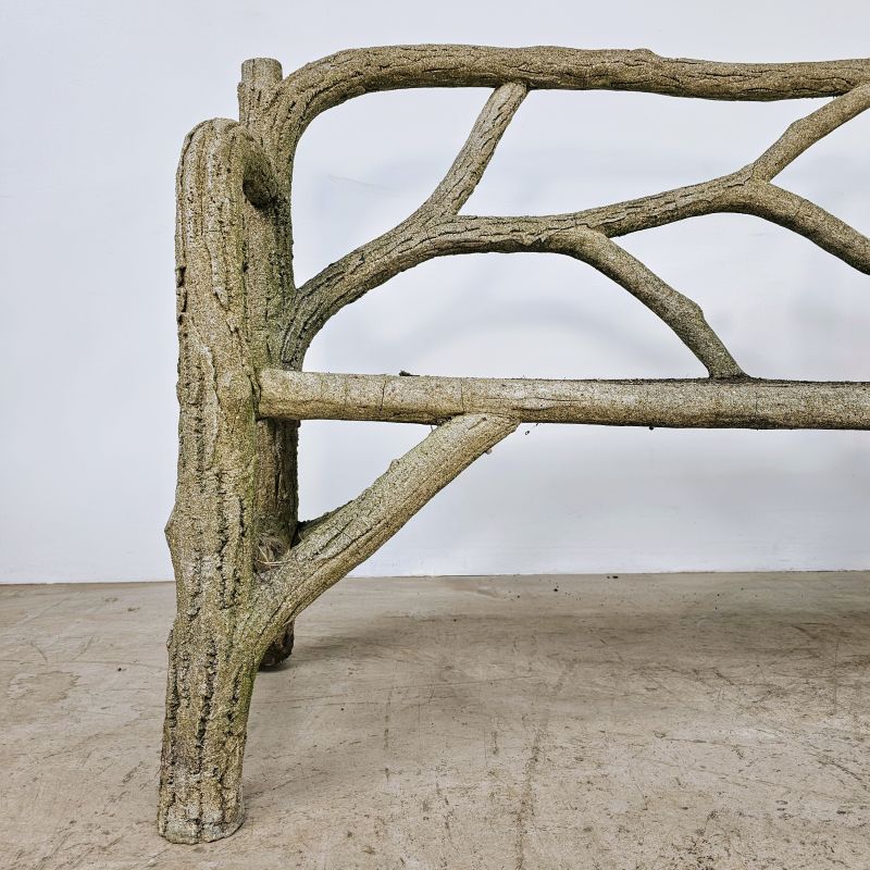 XXXL Banc de jardin en ciment façon "faux bois" vers 1920. Autre prise de vue