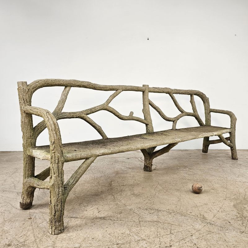 XXXL Banc de jardin en ciment façon "faux bois" vers 1920