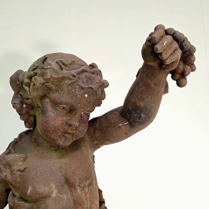 Grande statue en fonte milieu 20ème. Autre prise de vue