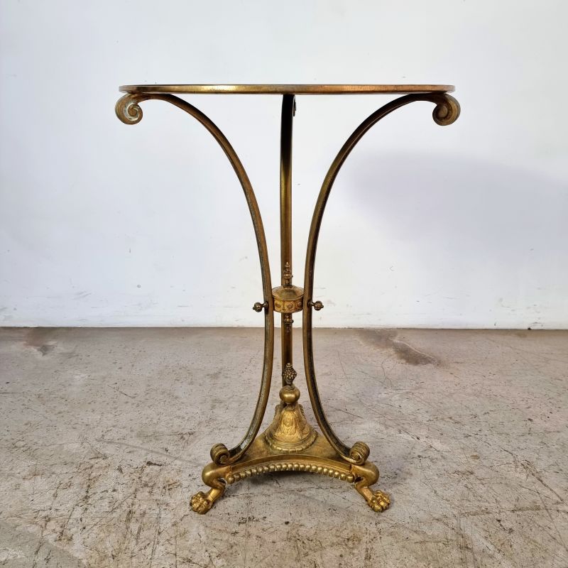 Very nice gilted bronze pedestal table from the Napoleon III period