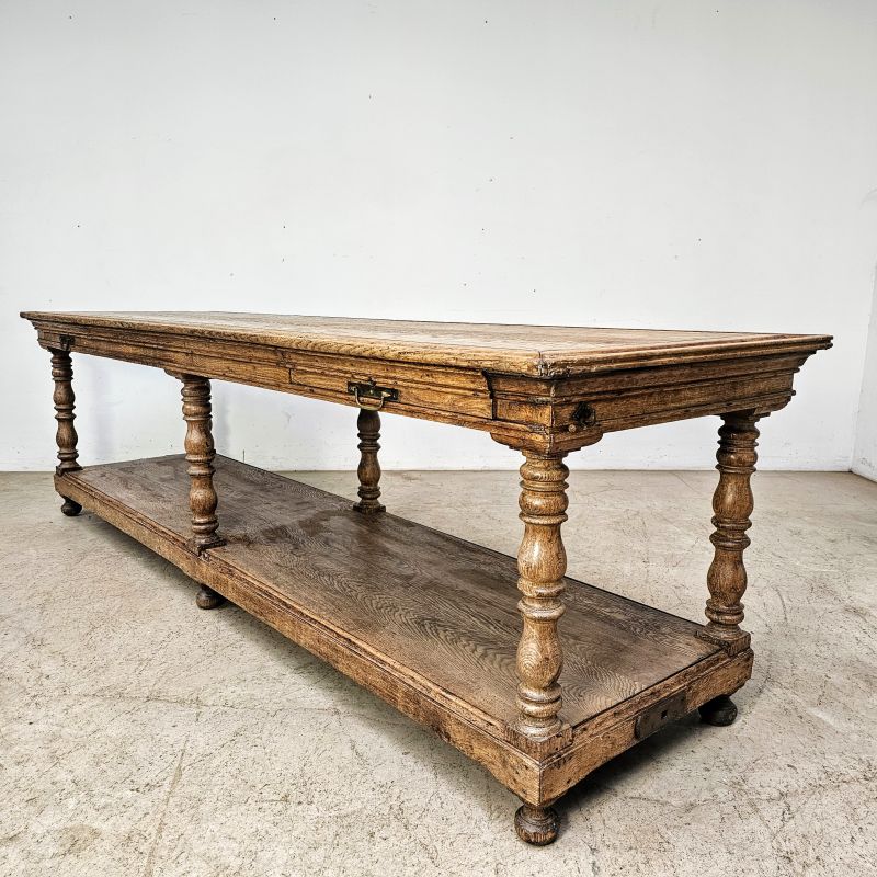 Large 19th oak draper's table