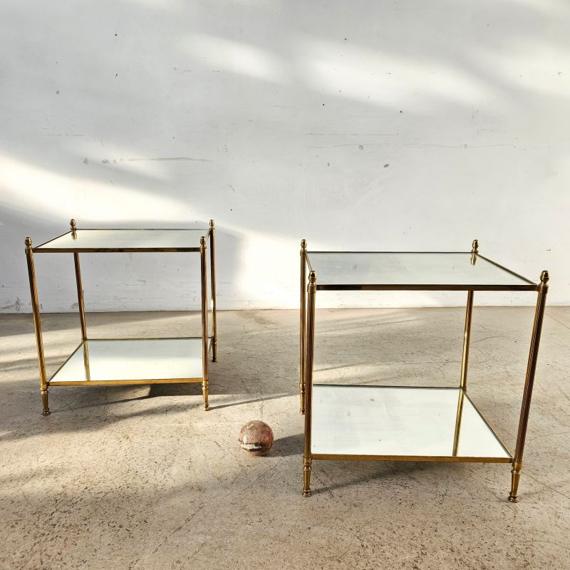 Pair of side table