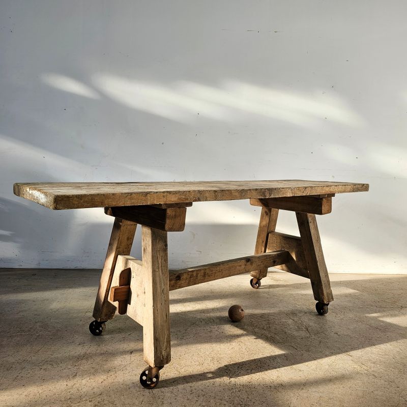 Nice workbench on casters mounted with keys