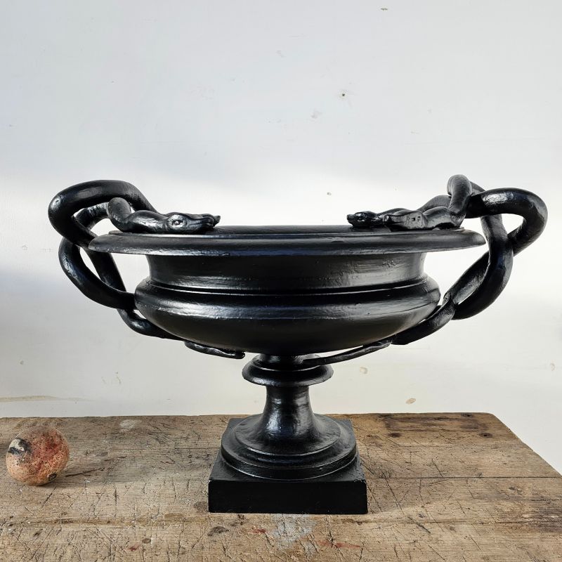 Nice pair of 19th large Val d'Osne cast iron snakes urns. Alternate view