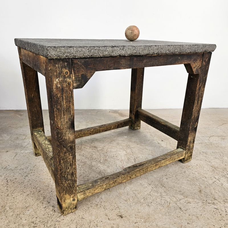 Table de travail en chêne dessus pierre bleue