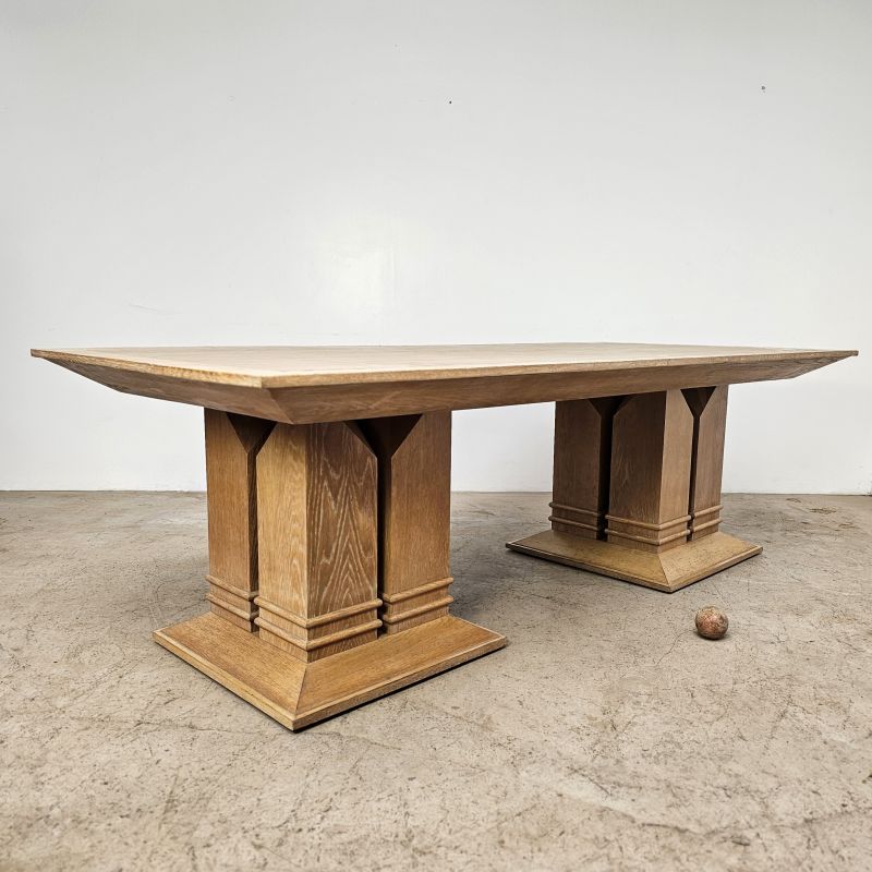 Grande table d'architecte en chêne cérusé milieu 20ème