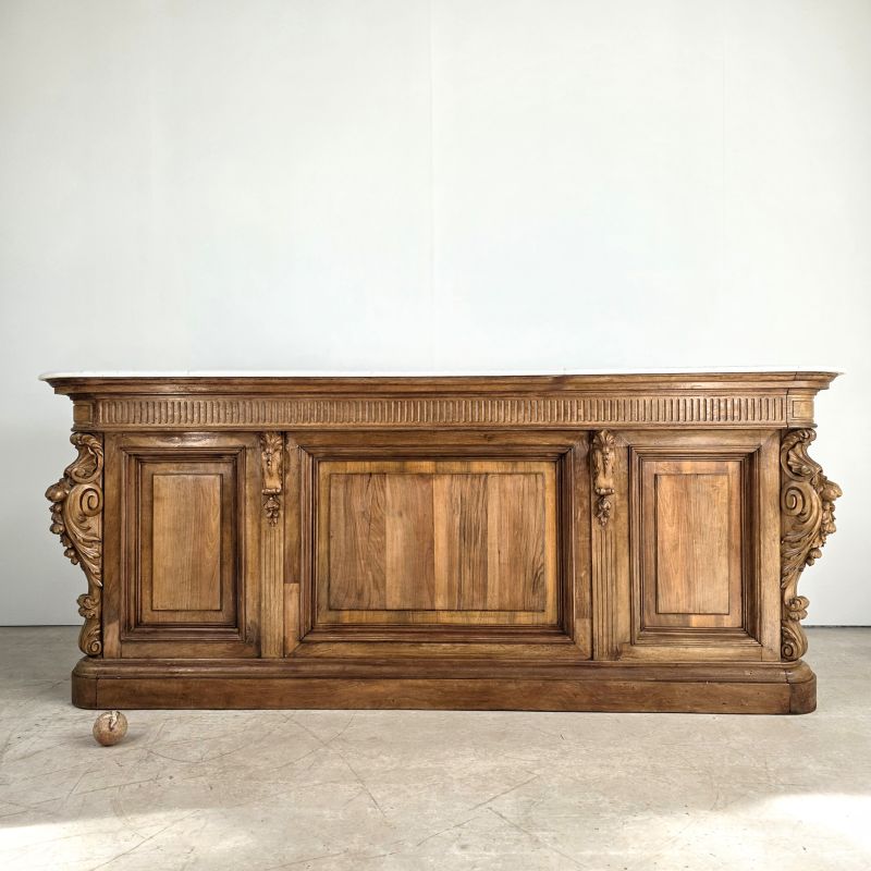 Magnifique bar en noyer d'époque Napoléon III. Autre prise de vue
