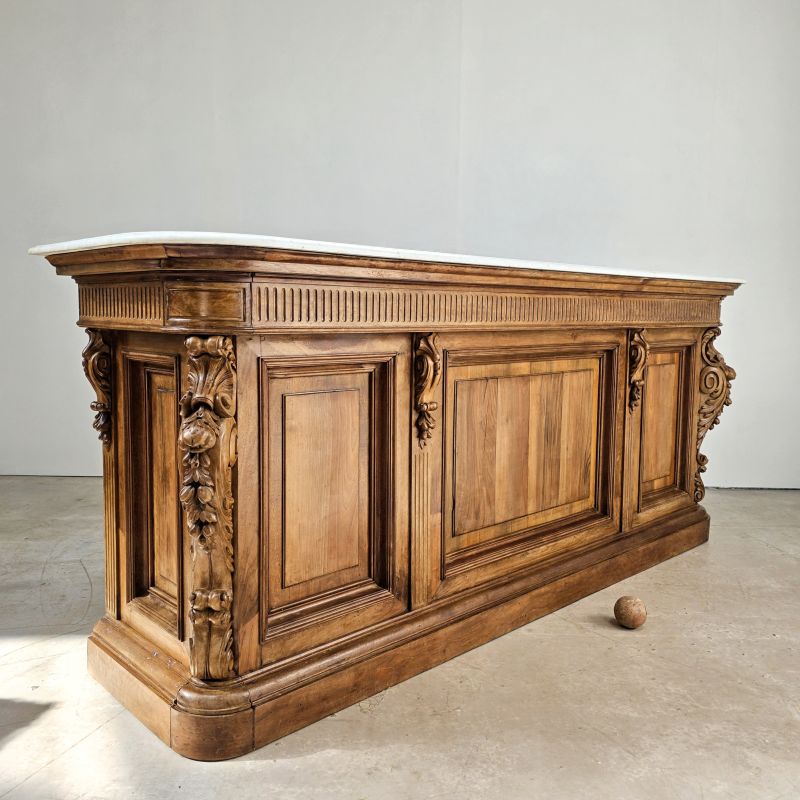 Magnifique bar en noyer d'époque Napoléon III