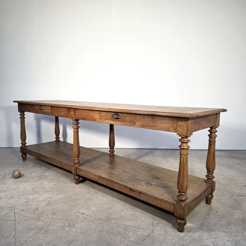 Nice oak draper table circa 1900"