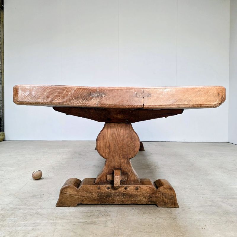 Large oak table. Alternate view