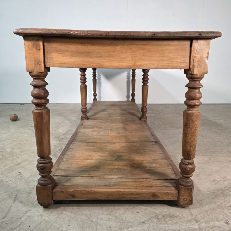 Large 19th draper's table. Alternate view