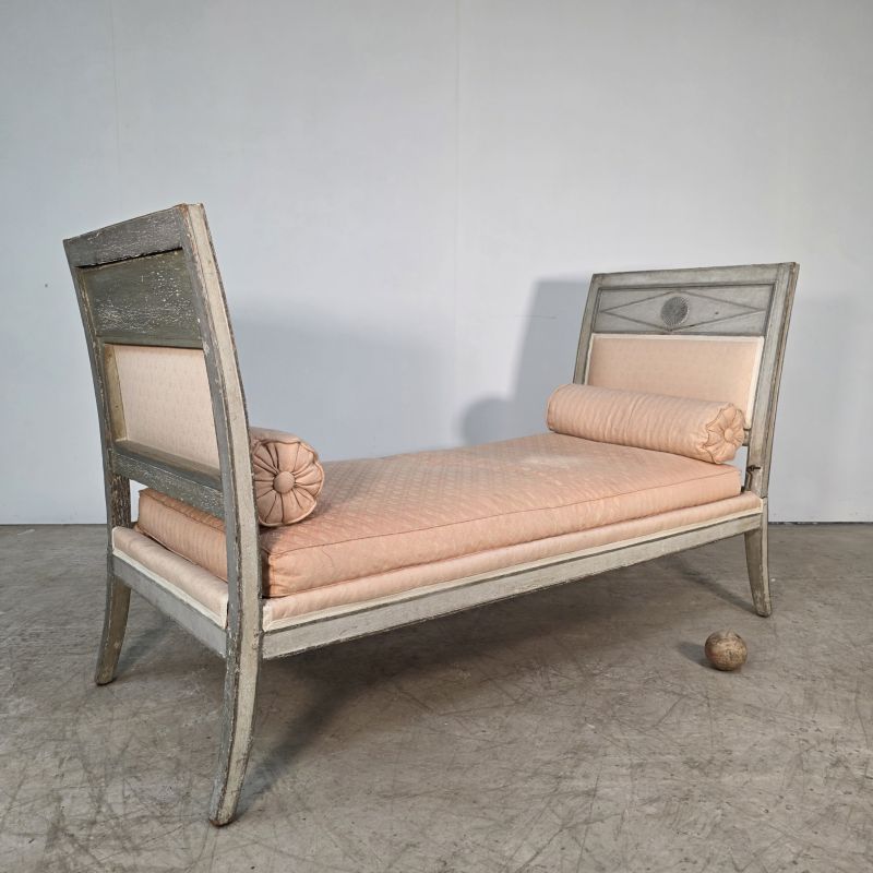 Elegant lit de repos à mécanisme d'époque Directoire