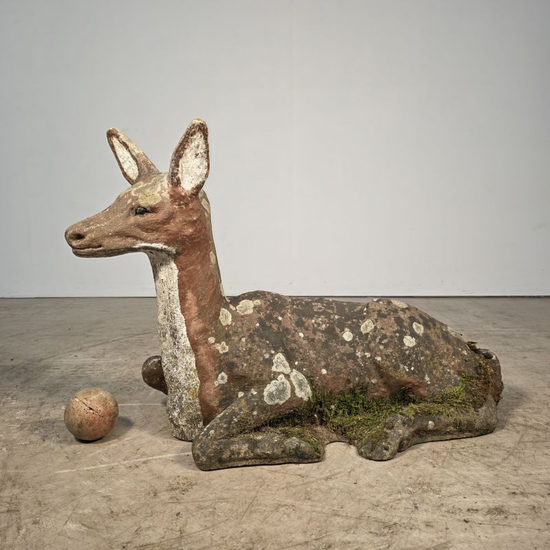 Joli biche en béton vers 1950