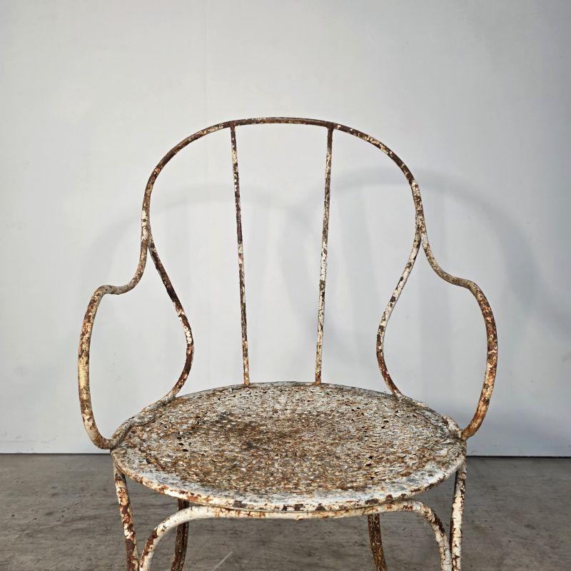 Série de 6 fauteuils de jardin vers 1920. Autre prise de vue