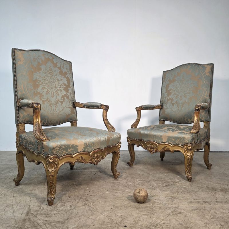 Large pair of gilded Regency style armchairs, end of 19th